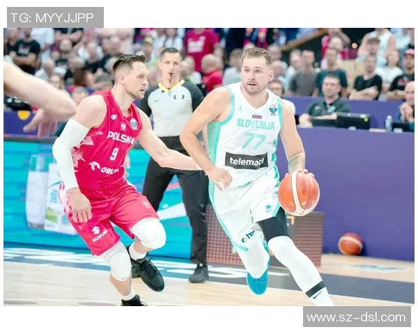 中国男篮与波兰精彩对决全场录像回放及精彩瞬间分析