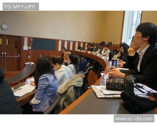 广州羽毛球队在欧锦赛中的默契配合与精彩表现分析MBA