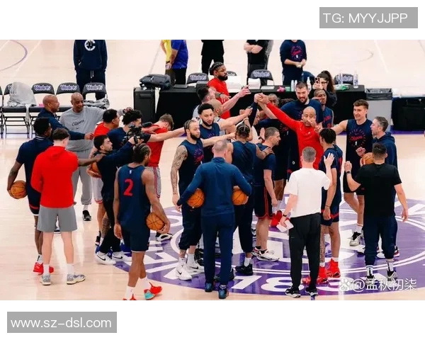 2012年尼克斯与快船激战回顾:经典对决与球星表现解析