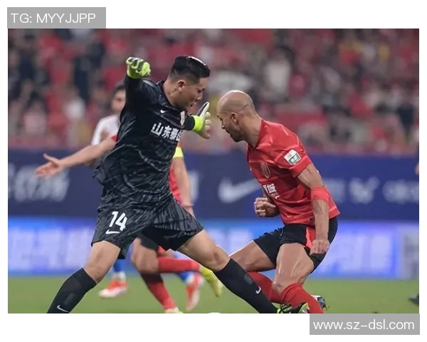 2017年鲁能与上港激战王大雷精彩扑救引发球迷热议