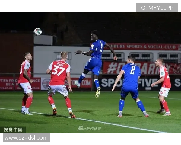 弗利特与埃弗顿激战正酣谁能在这场较量中笑到最后