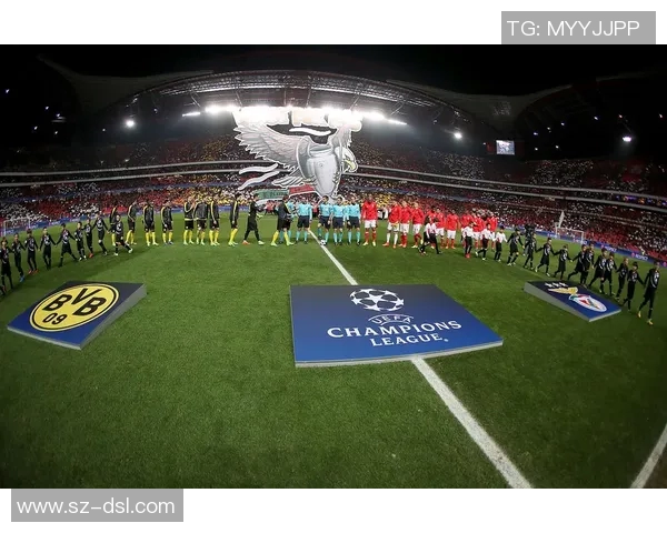 费耶诺德与旷工激战正酣球迷期待精彩对决与精彩进球